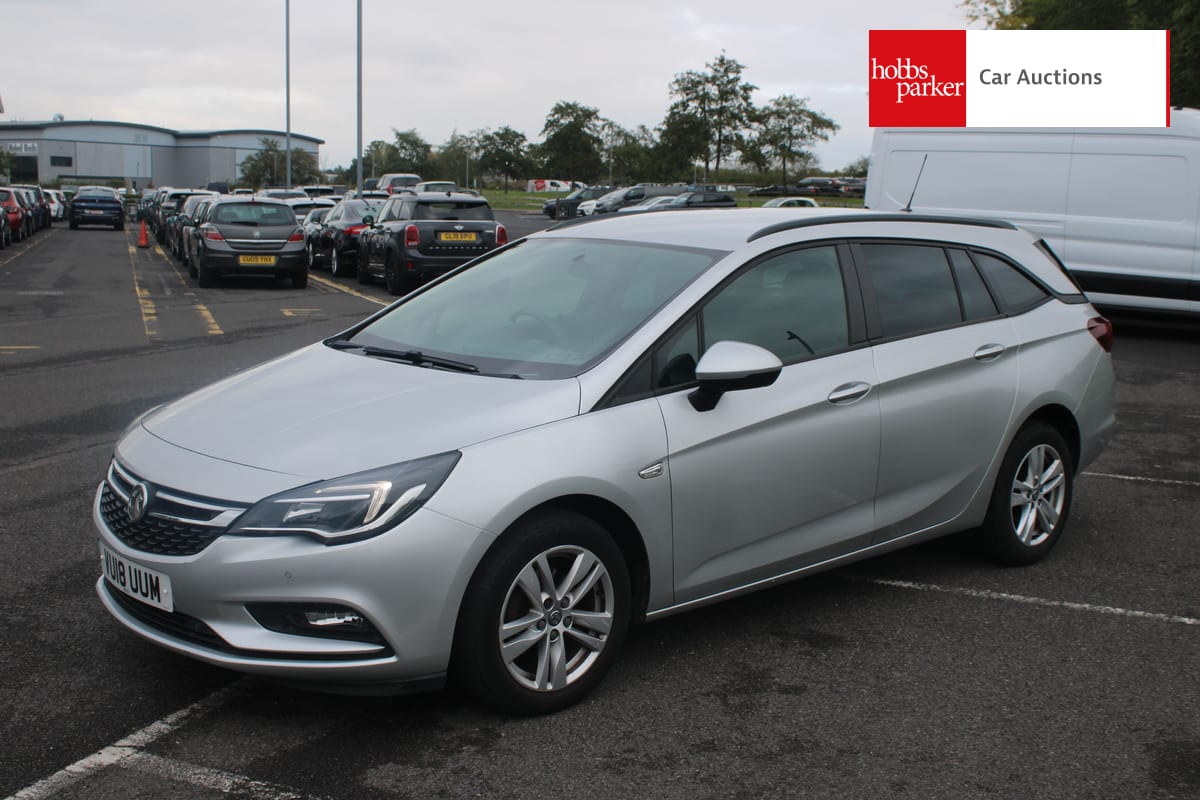 VAUXHALL ASTRA DESIGN CDTI image 7
