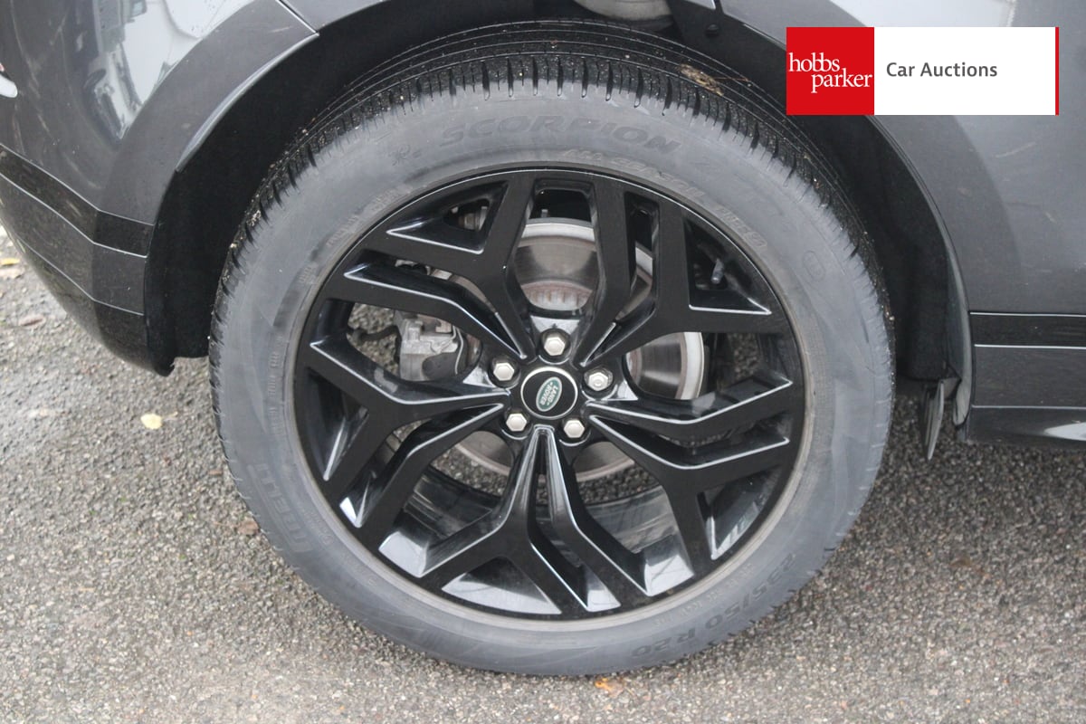 LAND ROVER R R EVOQUE R-DYN HSE D MHEV A image 10