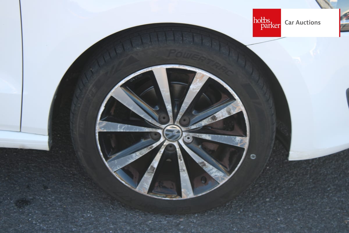 VOLKSWAGEN POLO MATCH EDITION image 9