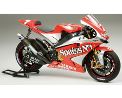 1:12 Scale Plastic Kit Yamaha Yzr-M1 04 No.7/No.33 Plastic Model photo