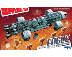 Space 1999: 22 Eagle w/Cargo Pod 1/48 photo