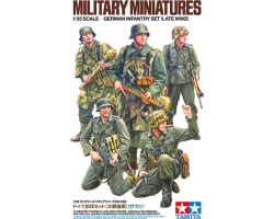 1/35 German Infantry Set Late WWII Plastic Model Kit photo