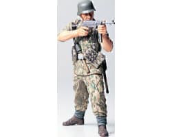 1/16 Wwi German Infantryman Elite Plastic Model photo