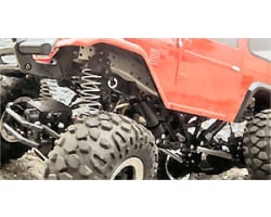 1:10 T0Y0TA Land Cruiser 40 Kit: CR01 photo