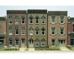 1/87 Townhouse Flats - 3 Fronts Only - HO Scale Kit photo
