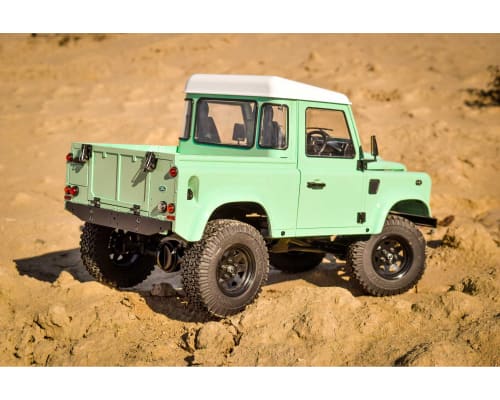 Gelande II RTR w/ '15 Defender D90 PU photo