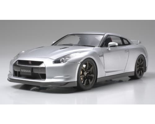 1/24 Nissan Gt-R photo