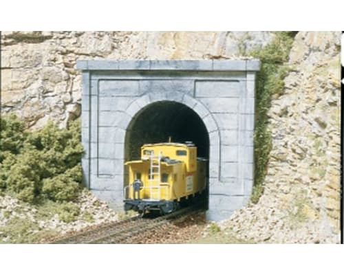 HO Single Tunnel Portal Concrete photo