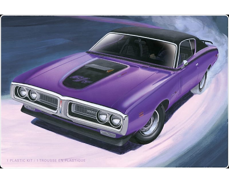 1/25 1971 Dodge Hemi Charger R/T Plastic Model Kit