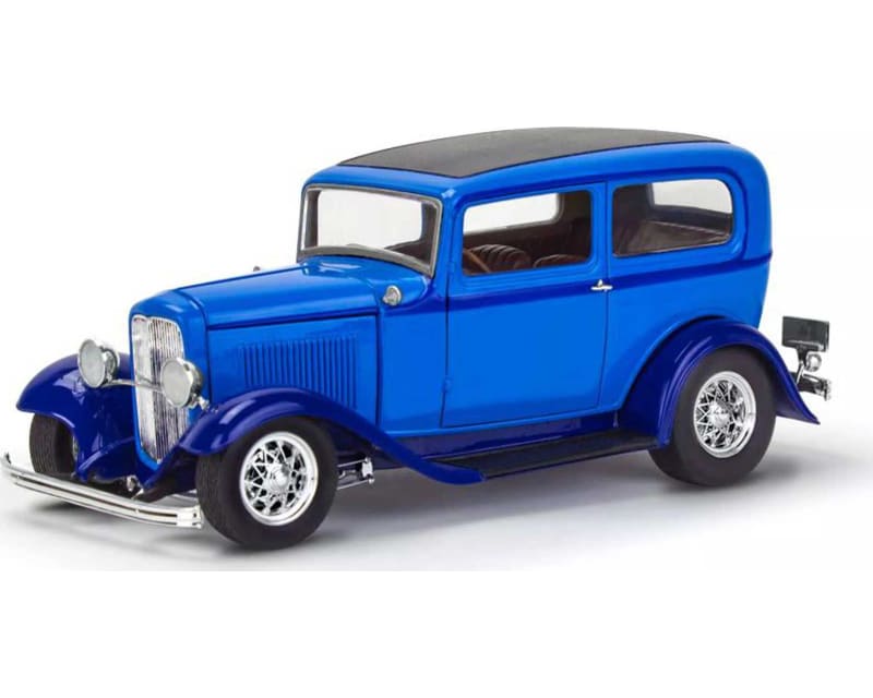 1/25 32 F0rd Tudor Sedan 2n1 Plastic Model Kit