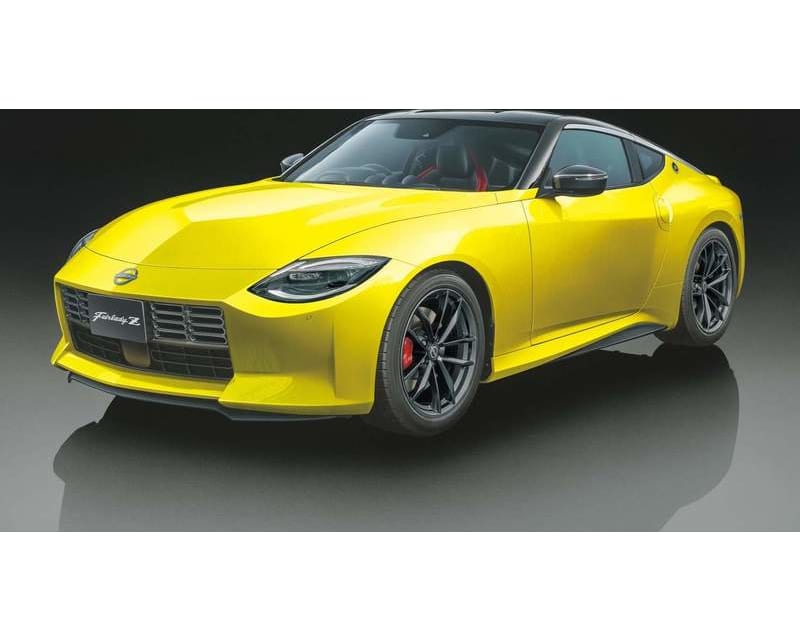 1/24 Nissan Z Plastic Model Kit