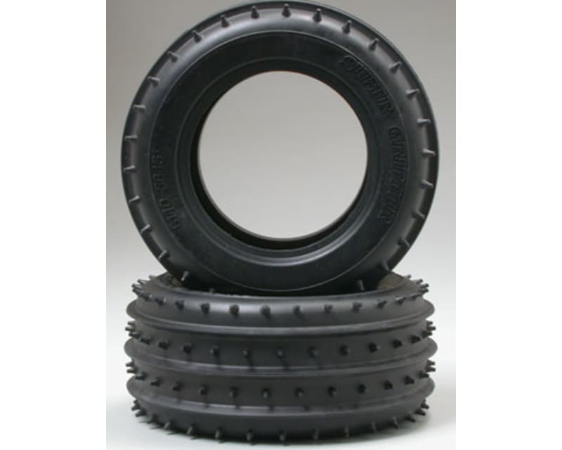 Front Tires KingCab Nissan