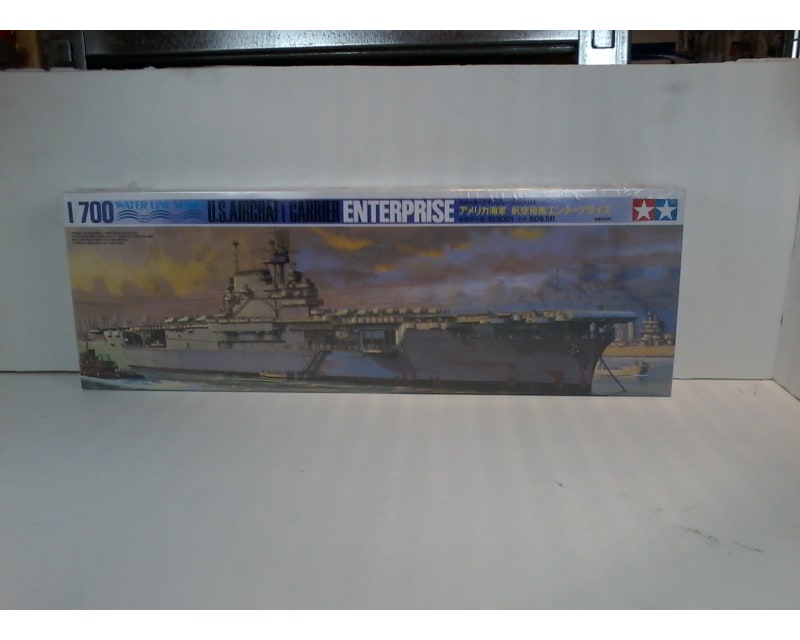 1/700 Enterprise Carrier Plastic Model Kit