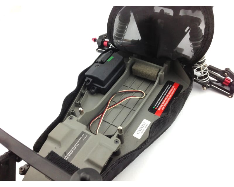 Dirt Guard Chassis Cover - TRA Rustler