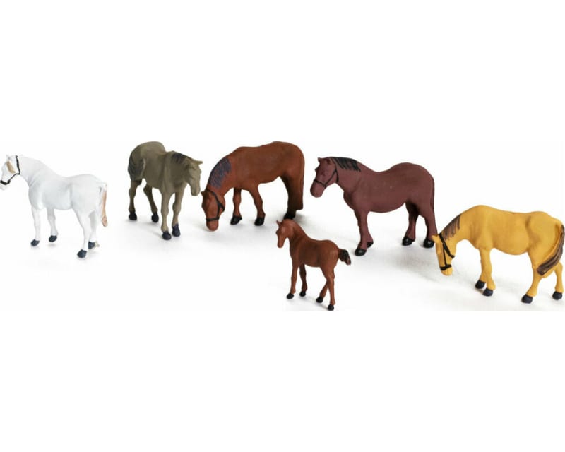 Tap to zoom N Farm Horses