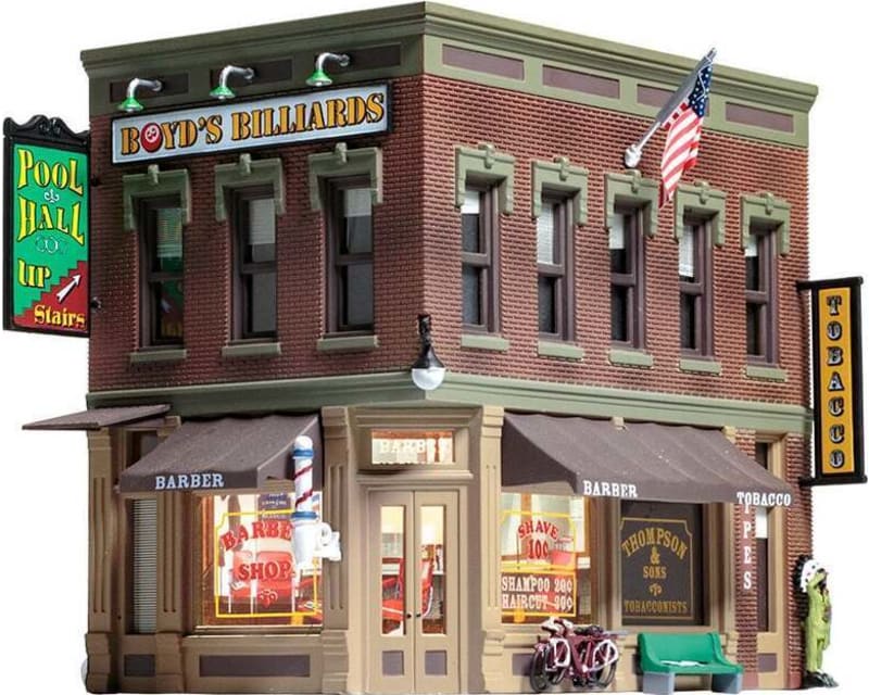 HO B/U Corner Emporium