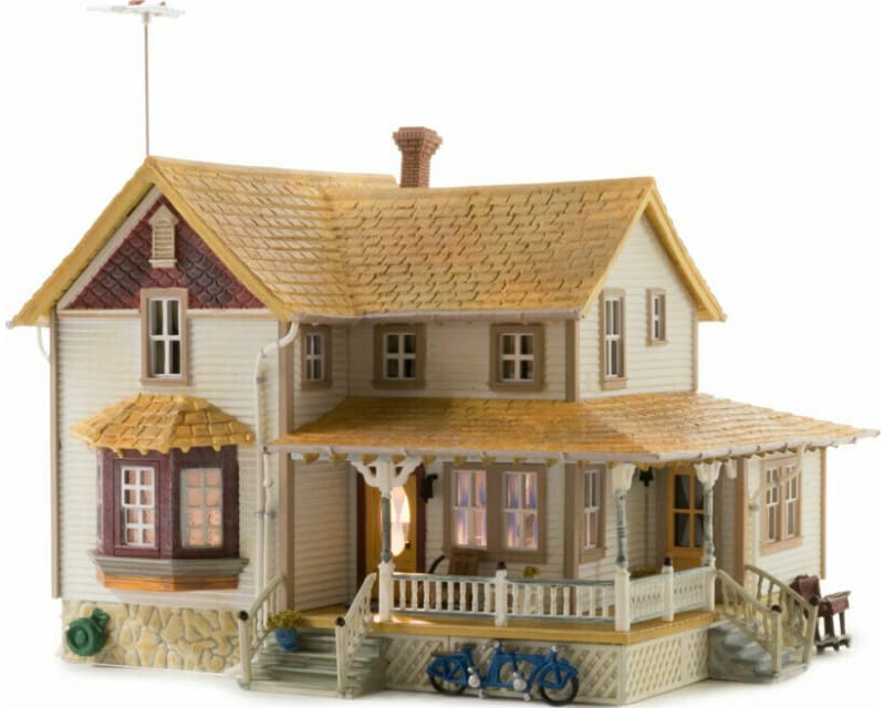 HO Built-Up Corner Porch House