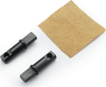 Carisma CIS15832 - Center Differential Output Shaft: Sca-1e