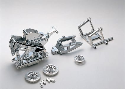 Kyosho KYOGPW13B - discontinued Chrome plated frame set