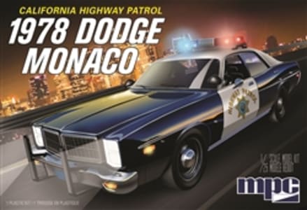 MPC MPC922M - 1/25 1978 D0DGE Monaco CHP Police Car 2T