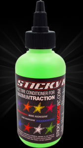 Sticky Kicks RC SKRGREEN - Sticky Kicks Tire Sauce GREEN 4 oz.