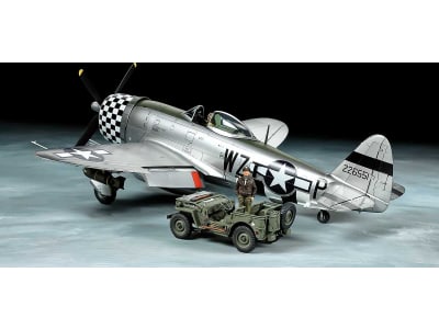 TAM25214 1 / 48 P-47D Thunderbolt Bubbletop Plastic Model Kit