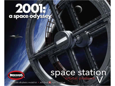 MOE2001-6 2001: Space Station V 1 / 2600 Scale Plastic Model Kit
