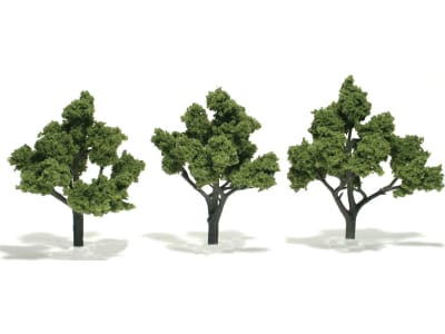 WOOTR1509 Pre-Assembled Tree Light Green 4-5 3