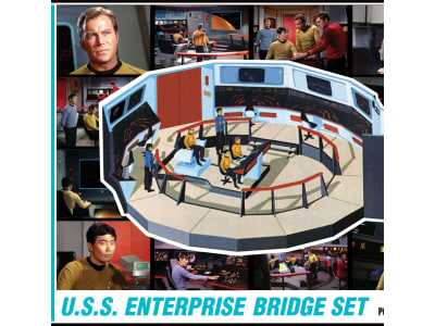 AMT1270M Star Trek U.S.S. Enterprise Bridge 1:32