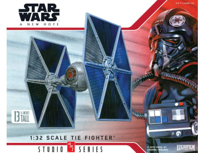 AMT1341 Star Wars: A New Hope TIE Fighter 1:32 Plastic Model Kit