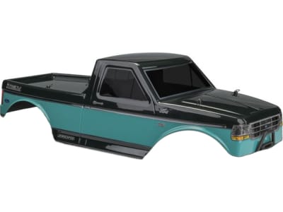 JCO0450 Tucked 1995 F0rd F-Series 12.3 Wheelbase Clear