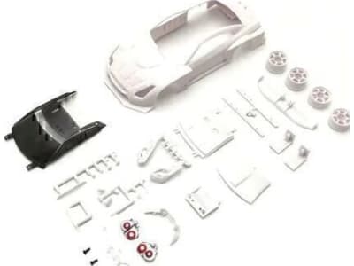 KYOMZN219 Nissan Gt-R Gt500 2008 White Body Set W / Wheels