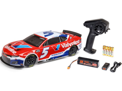 LOS1122505 1 / 12 NASCAR RC Race Car Kyle Larson No. 5 2025 Valvoline Chevrol