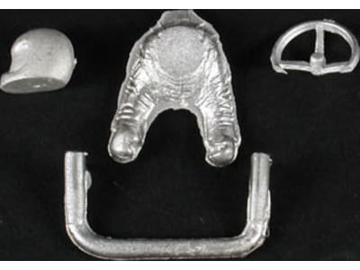 PIN348 Custom windshields