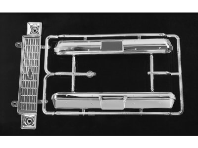 RC4Z-B0094 RC4WD Chevy Blazer Chrome Grille / Bumper Parts Tree