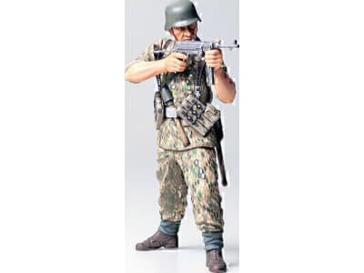 TAM36303 1 / 16 Wwi German Infantryman Elite Plastic Model