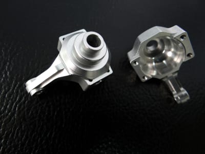 TBR2108 Silver Aluminum Steering Knuckles