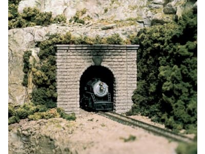 WOOC1153 N Single Tunnel Portal Cut Stone 2