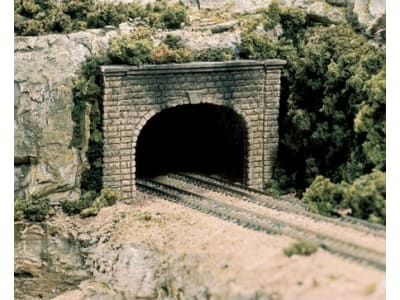 WOOC1257 Ho Double Tunnel Portal Cut Stone