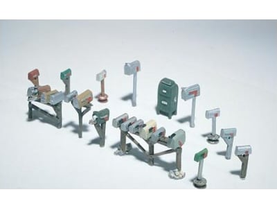 WOOD206 Ho Assorted Mailboxes