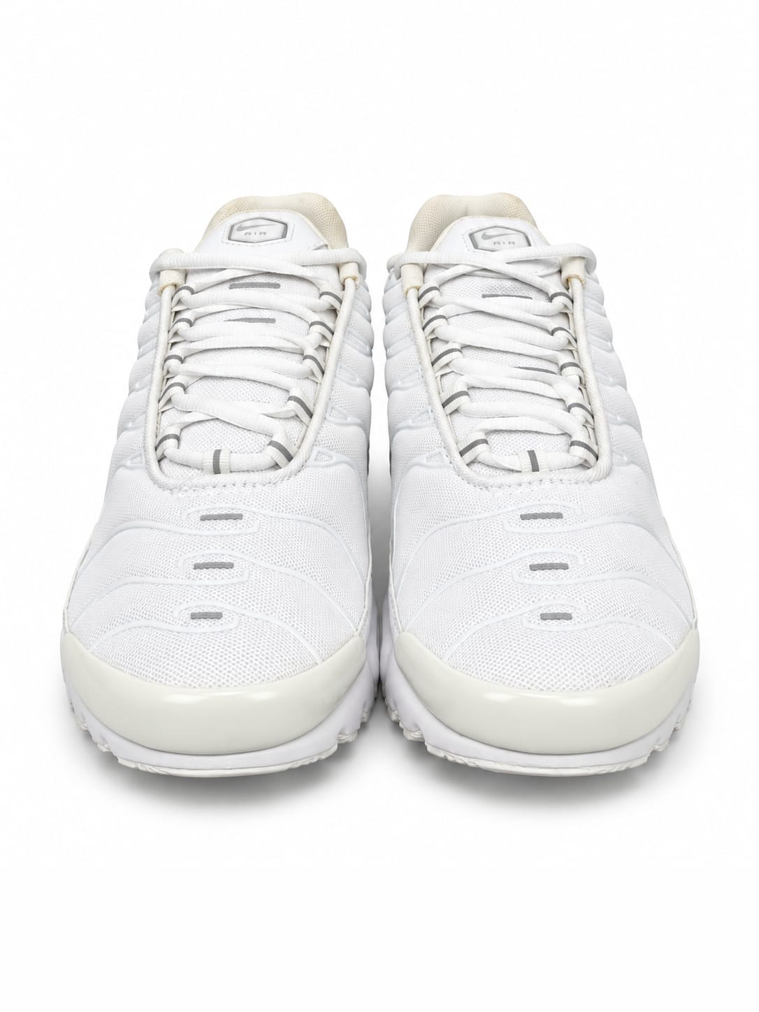 NIKE AIR MAX SNEAKERS — WHITE