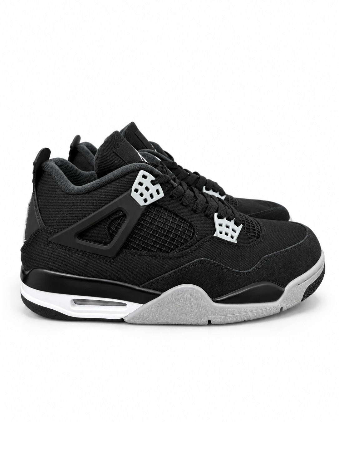AIR JORDAN 4 RETRO WHITE THUNDER — BLACK / WHITE