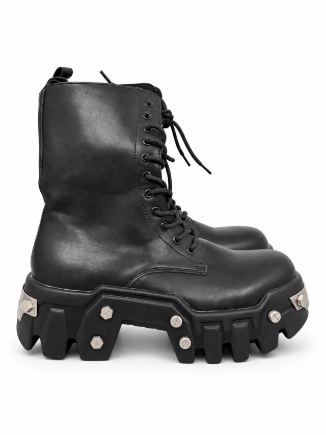BLACK STUDDED LUG-SOLE BOOTS — BLACK