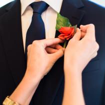 Bräutigam Styling - Boutonnière - tracy enoch photography