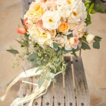 Brautstrauss mit Bändern . Brautstrauß mit Bändern - Mike Larson Photography