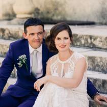 Real Weddings – Intime Hochzeit im Schloss Chateau La Gauterie in Frankreich – Foto von Meridian Photography 44