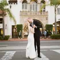 Real Wedding = Sommerliche BBQ-Hochzeit im Innenhof = 58KaitieBrainerdPhotography