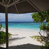 Heiraten auf den Malediven Galerie - Unsere Sonnenliegen auf Kandolhu - Hochzeitsplaza