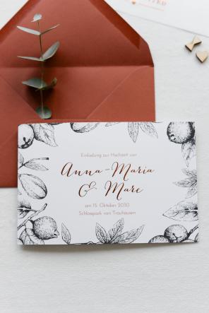 8 Punkte – Das gehört in Eure Einladungskarten - Einladungskarte Line Art mit Kupferfolie - Hochzeitsplaza Kartenshop