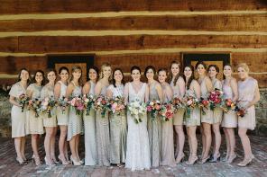 Hochzeitsgäste - Brautjungfernkleider - 18 Jonas Seaman Photography